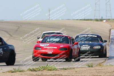 media/Apr-30-2022-CalClub SCCA (Sat) [[98b58ad398]]/Group 5/Race (Outside Grapevine)/